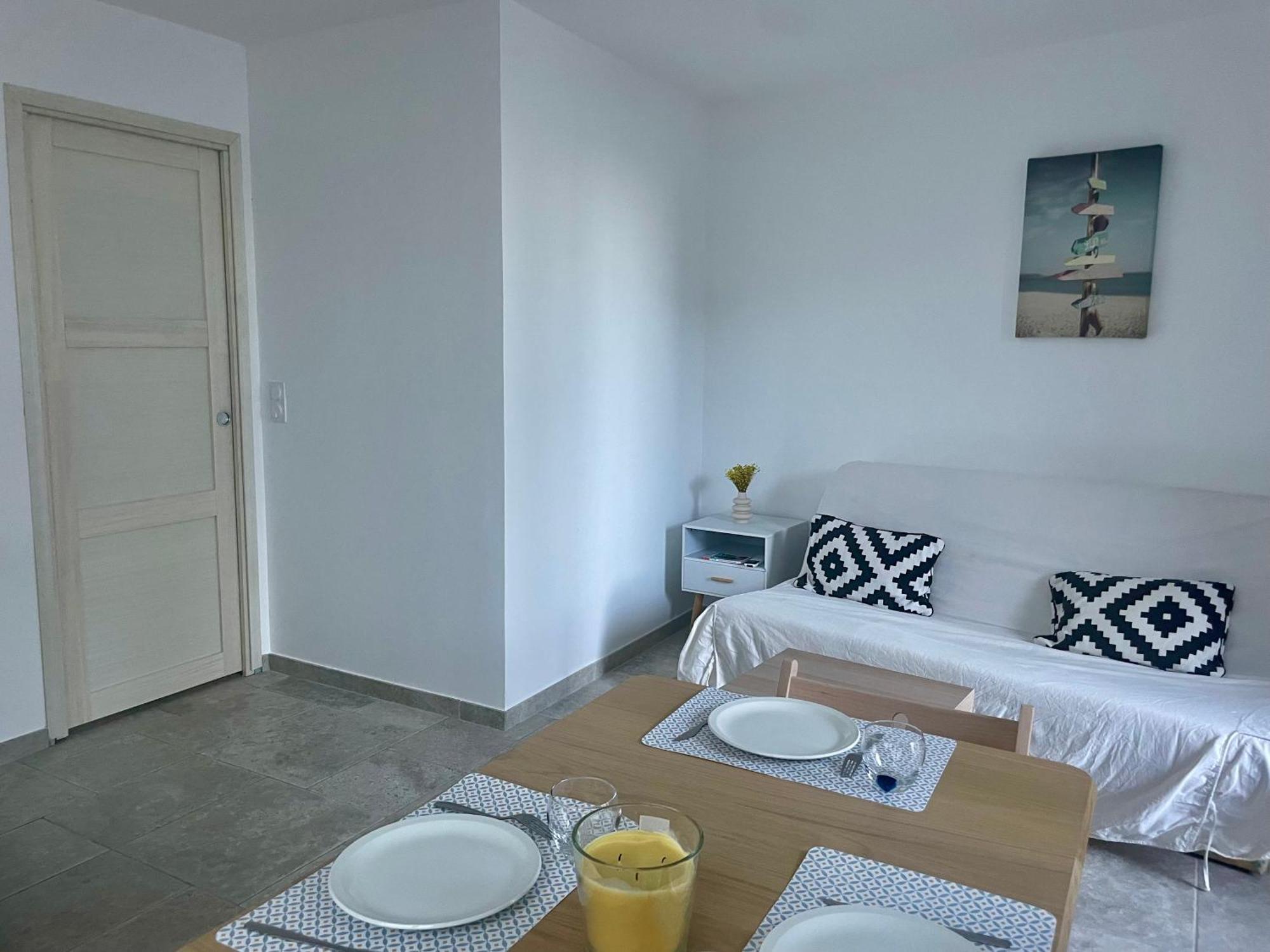 شقة T2 Renove Avec Terrasse Au Coeur Des Cevennes Saint-Germain-de-Calberte المظهر الخارجي الصورة